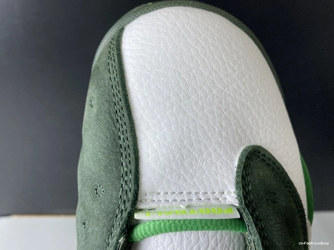AR4390 - Air Ducks' Retro 313 PE Jordan 'Oregon 13 0906